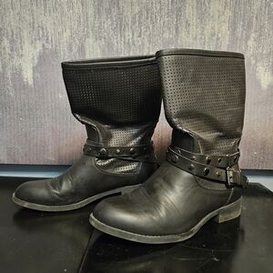 Shoe Dazzle Women's Black Perforated Boots